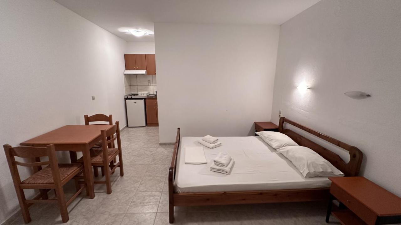 Sfinias Apartments Кали-Лименес Экстерьер фото